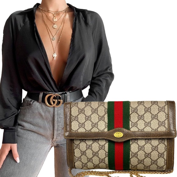 Gucci Handbags - Gucci Clutch/Crossbody  Supreme Ophidia bag